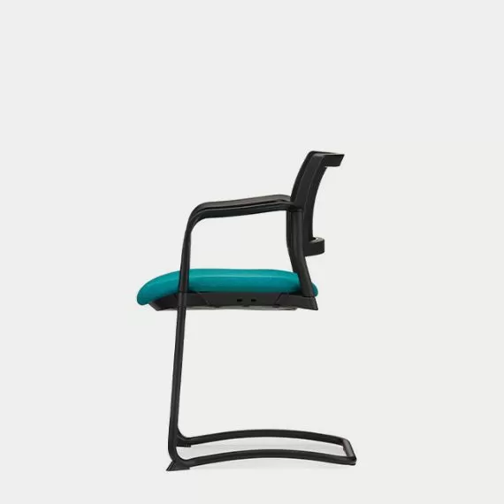 KM10A  Kyos With Arms Cantilever Frame Upholstered Seat